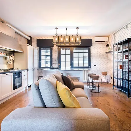 Open Space Design - Portuense Lejlighed