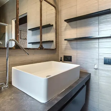 Open Space Design - Portuense * ローマ